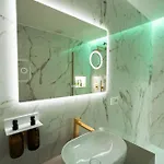 Πανσιόν 56 Orange Street Luxury 4*